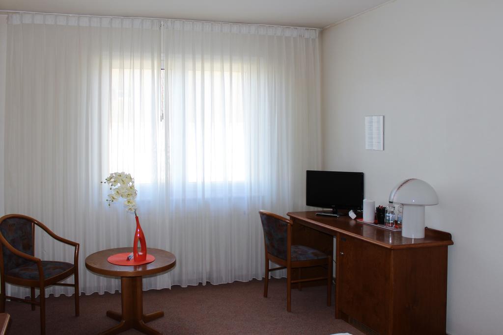 Hotel La Taverna Rosbach vor der Hohe ห้อง รูปภาพ